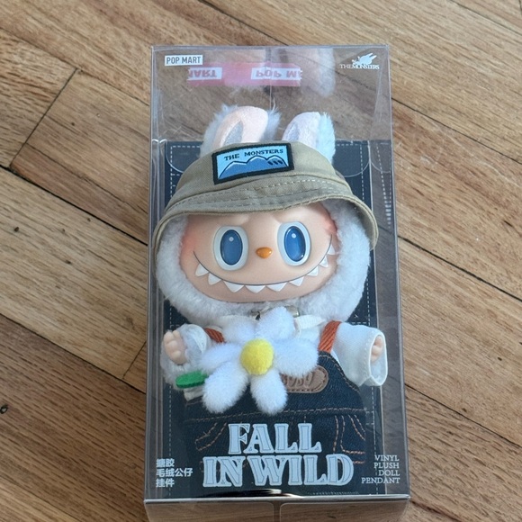 Pop Mart The Monsters Figure with Tan Hat - Picture 2 of 3